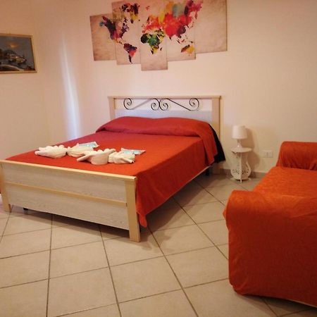 La Fenice Apartment ปาแลร์โม ภายนอก รูปภาพ